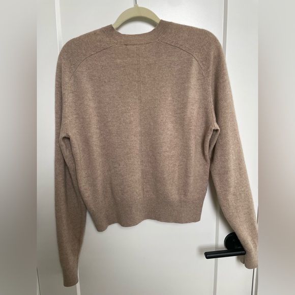 Aritzia Group of Babaton Luxe Cashmere Sweater in Oatmeal - Picture 2 of 14